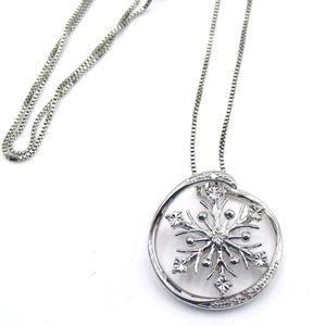 925 Sterling Silver Snowflake Diamond Pendant 18"